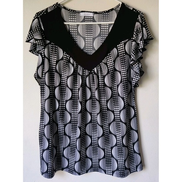 dressbarn Tops - Dressbarn‎ Womens Blouse Black/White Geometric Design Short Sleeve Pullover Sz M